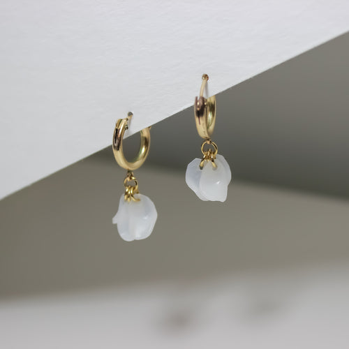 Madre Huggers Earring